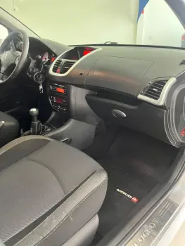 207 Hatch 1.6 16V 4P QUIKSILVER FLEX