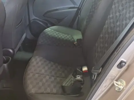 HB20 - 1.6 COMFORT PLUS 16V 4P AUTOMÁTICO