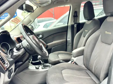 TORO 2.0 16V TURBO DIESEL VOLCANO 4WD AT9