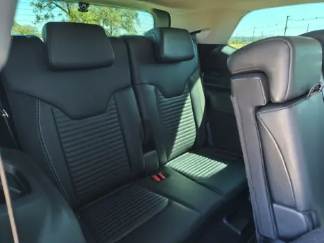 COMMANDER 1.3 T270 TURBO FLEX LONGITUDE AT6