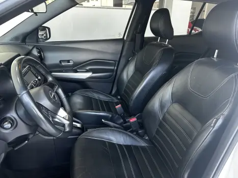 KICKS SL 1.6 16V FlexStar 5p Aut.