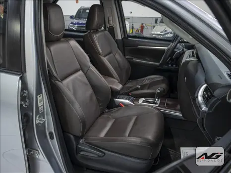 HILUX SW4 2.7 SRV 7 Lugares 4X2 16V