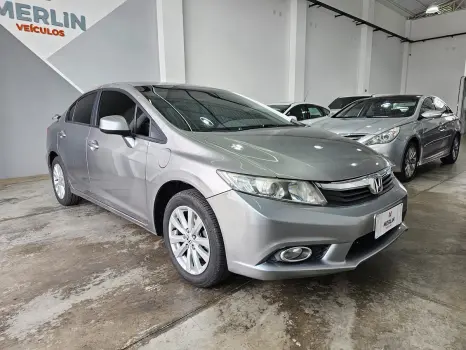 Honda CIVIC 1.8 LXS 16V 4 portas