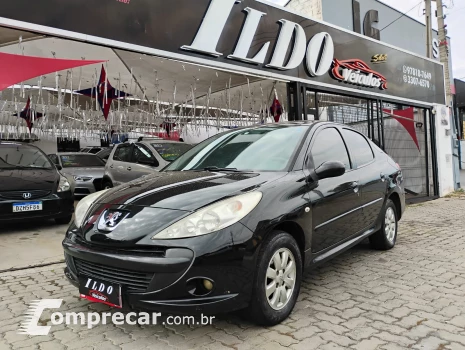 PEUGEOT 207 1.4 XR Passion Sport 8V 4 portas