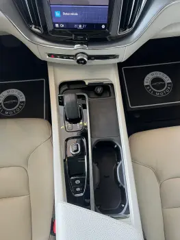 XC60 2.0 T8 Recharge Inscription Expression AWD Geartronic