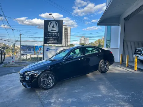 Mercedes-Benz C 200 1.5 Eq Boost Híbrido Amg Line 9G-Tronic 4 portas