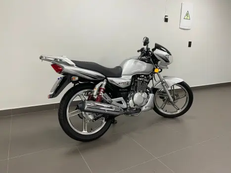 SUZUKI GSR 125 S