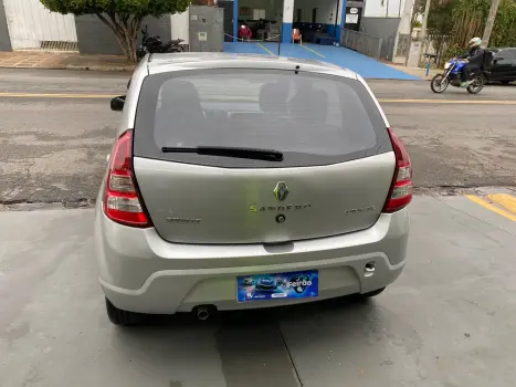 SANDERO 1.6 Privilège 8V