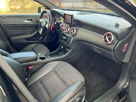 A 200 1.6 Turbo Urban 16V