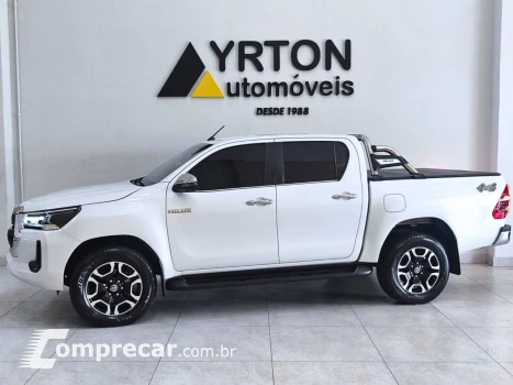 Toyota Hilux Caminhonete 2.8 16V SRX 4X4 TURBO DIESEL CABINE DUPLA 4 portas