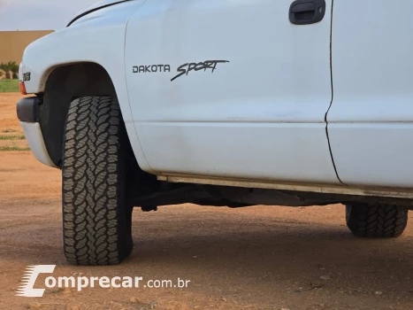 DAKOTA 3.9 Sport 4X2 CE V6 12V