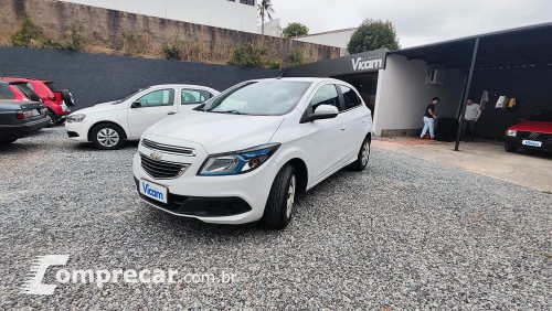 CHEVROLET ONIX 1.4 MPFI LT 8V 4 portas