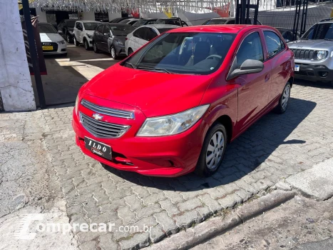 CHEVROLET ONIX 1.0 LT 4 portas