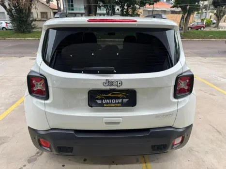 Renegade 1.8 16V Flex Sport 4P Automático