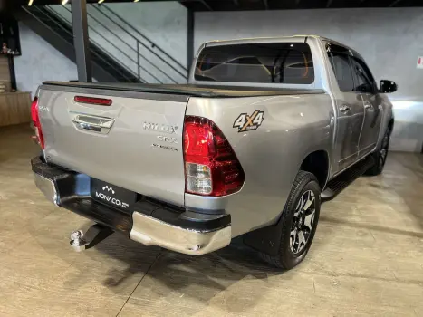 Hilux Caminhonete 2.8 16V SRX 50 ANOS 4X4 TURBO DIESEL CABIN