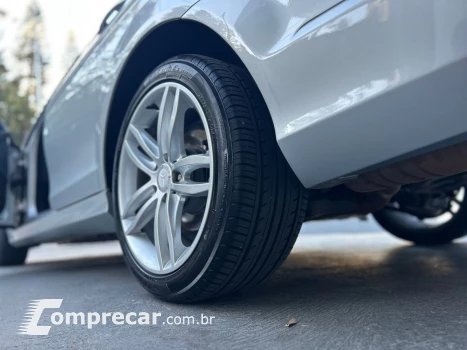 C 180 1.8 Cgi Classic 16V Turbo Gasolina 4P Automático