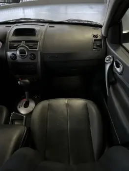 MEGANE 2.0 Dynamique Grand Tour 16V