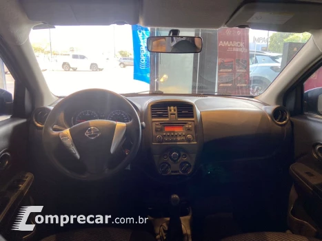 Versa Sedan 1.6 16V 4P FLEX S