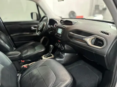 Renegade 1.8 16V 4P FLEX LONGITUDE AUTOMÁTICO