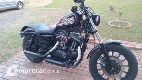 Sportster 883 R