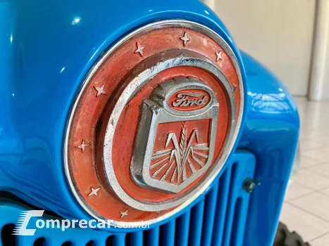 8 N Modelo sem Versão