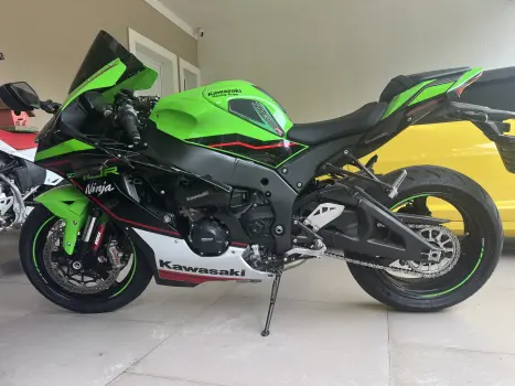 KAWASAKI Zx10R