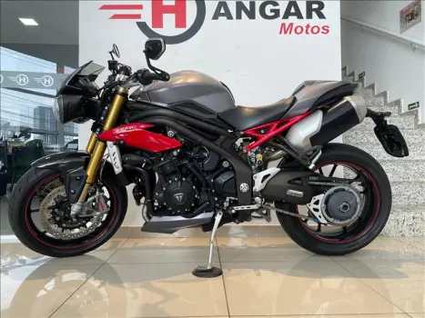 Triumph SPEED TRIPLE R