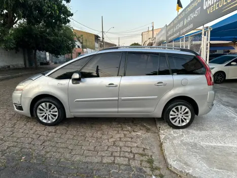 GRAND C4 2.0 I Picasso Exclusive 16V