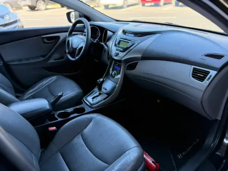 Elantra GLS 1.8 16V Aut.