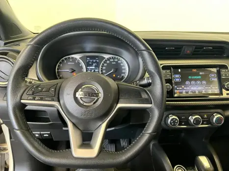 KICKS SV CVT 1.6 16V FLEX 5P AUT