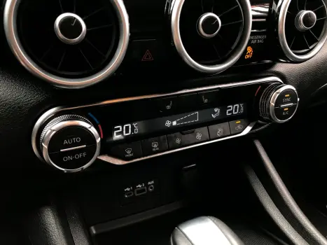 Sentra 2.0 16V Gasolina Advance Xtronic