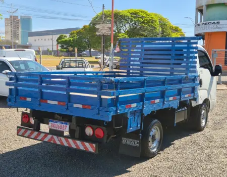 Bongo 2.5 K-2500 CABINE SIMPLES