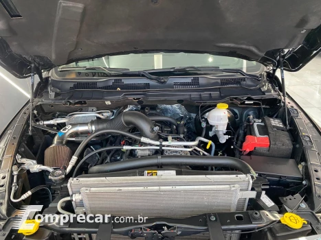 CLASSIC LARAMIE 5.7 CD V8 4X4 Aut.