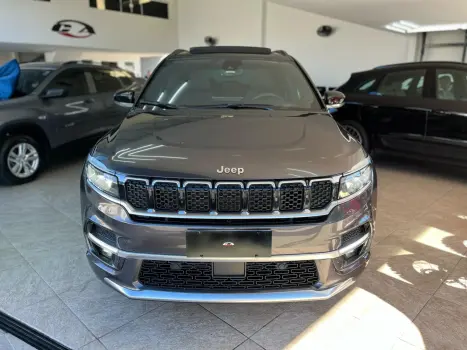 COMMANDER 1.3 T270 TURBO FLEX OVERLAND AT6