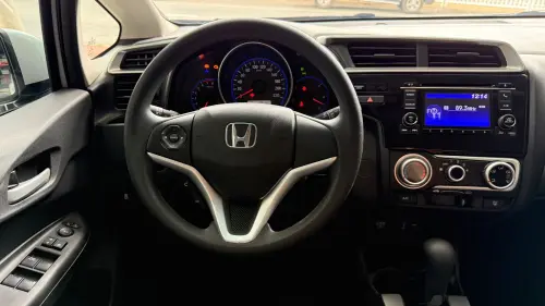 FIT LX 1.5 AUTOMÁTICO