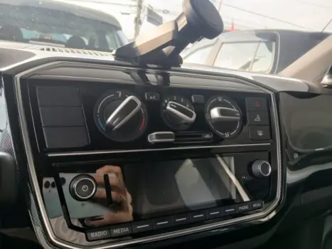 UP - 1.0 TSI PEPPER 12V 4P MANUAL