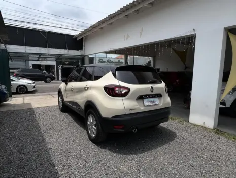 CAPTUR 1.6 16V SCE Life