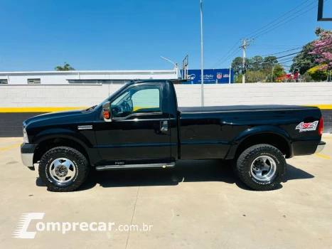 F-250 3.9 XLT SUPER DUTY CABINE SIMPLES DIESEL