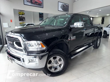 RAM 2500 Laramie 4 portas