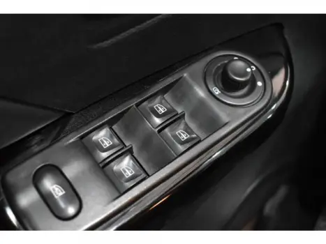 CAPTUR - 2.0 16V HI- INTENSE AUTOMÁTICO