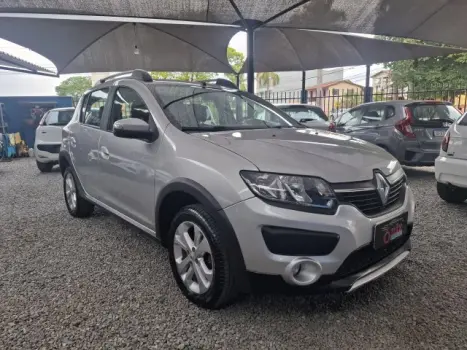 SANDERO - 1.6 STEPWAY 8V 4P MANUAL