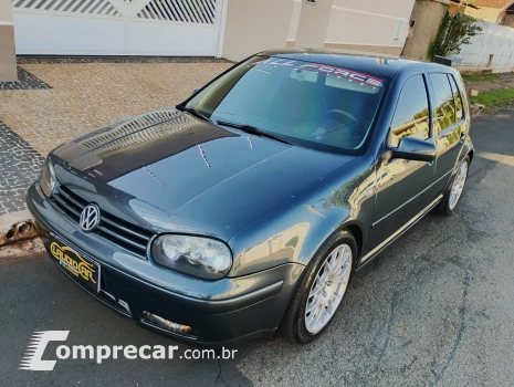 Volkswagen GOLF 2.0 MI 8V 4 portas