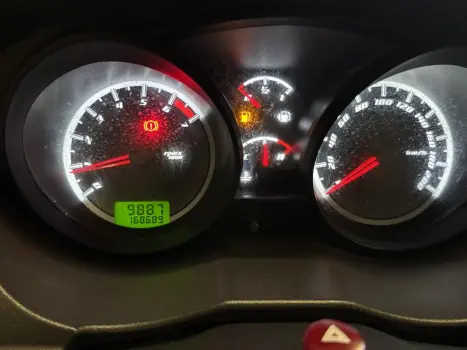 Fiesta 1.6 Rocam Sedan 8V Flex 4P Manual