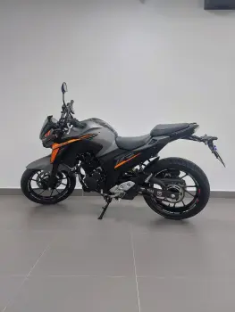 YAMAHA FZ25 FAZER ABS