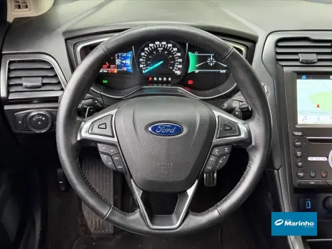 FUSION 2.0 TITANIUM AWD 16V GASOLINA 4P AUTOMÁTICO