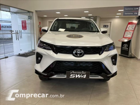 HILUX SW4 2.8 D-4d Turbo SRX Platinum 7L 4X4