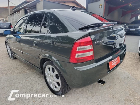 ASTRA 2.0 MPFI Advantage 8V