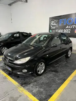 PEUGEOT PEUGEOT 206 1.6 FELINE 16V 4 portas