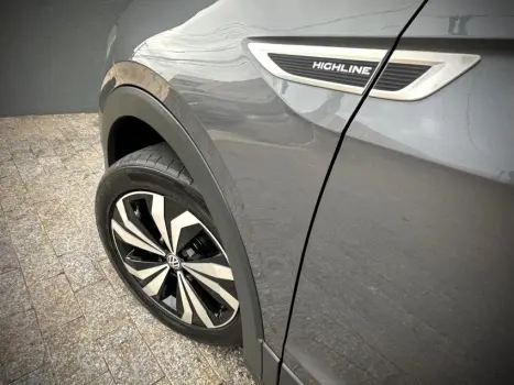 TAOS 1.4 250 TSI Highline