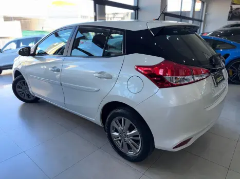 YARIS 1.5 16V XL Plus Connect